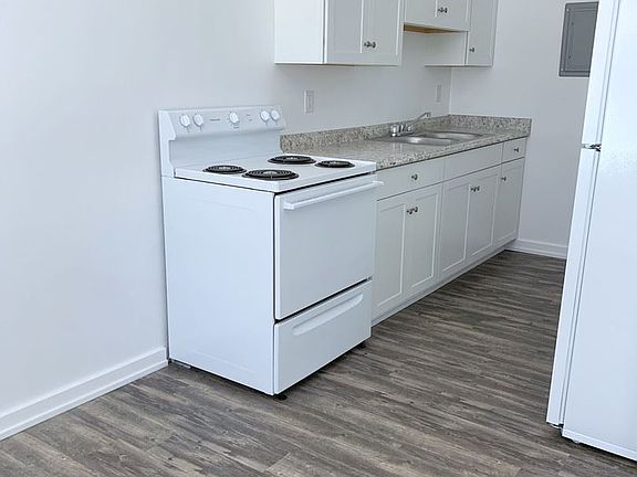 2nd image of 577 S 500 E APT 22
