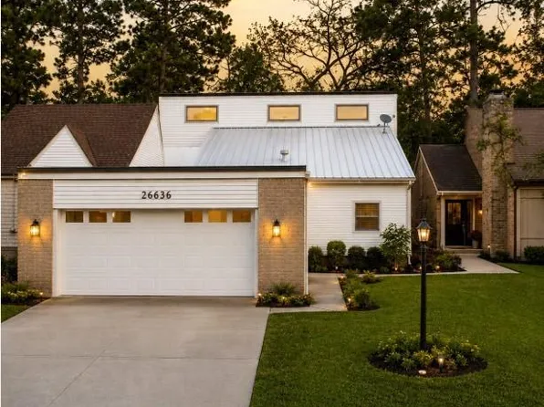 26636 Pools Creek Dr, Huntsville, TX 77320
