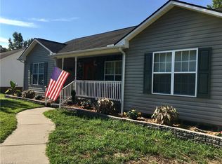 325 Jarrett Rd, Thomasville, NC 27360