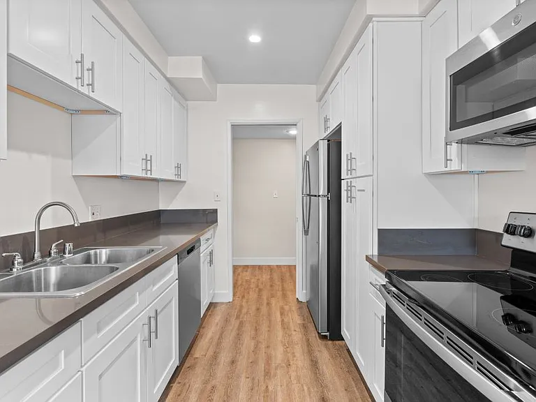 White Oak Terrace Apartments — Photo 64