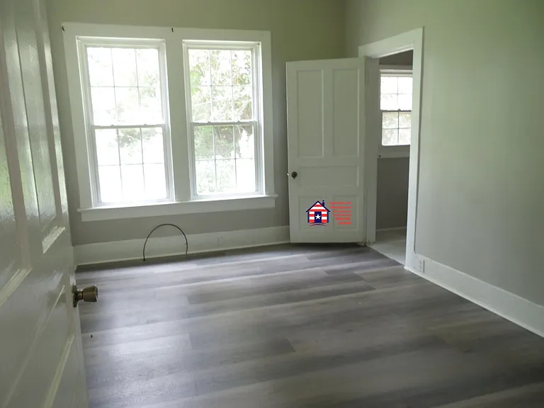 4707 Wayne Memorial Dr — Photo 9