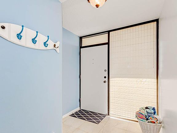 5th image of 1221 1st St S APT 4B
