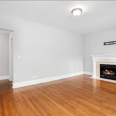 5th image of 5838 N Glenwood Ave #2N