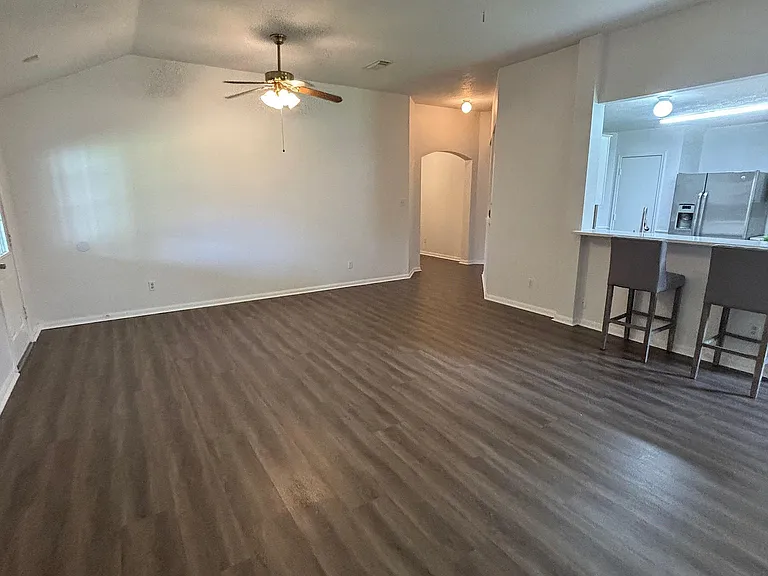 9217 Mohawk Dr — Photo 14