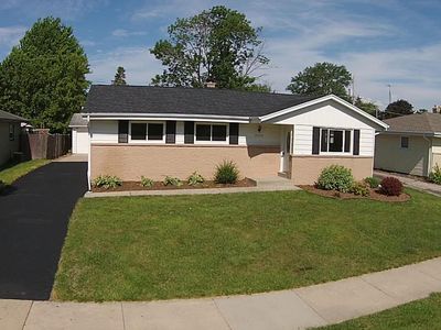3340 Buckingham Rd, Sturtevant, WI, 53177