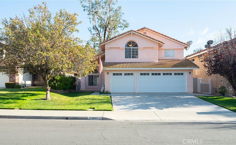 1st image of 23863 Creekwood Dr