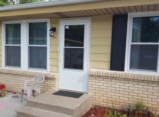 3007 Edelweiss Rd, Rockford, IL 61109