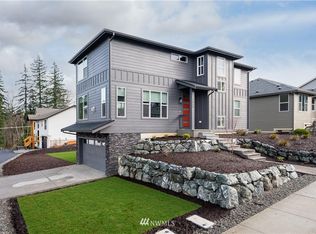 1034 Newton St, Bellingham, WA 98229