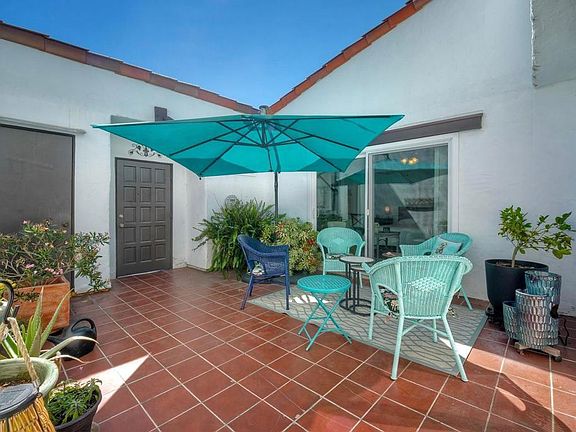 4th image of 1208 La Paloma Gln
