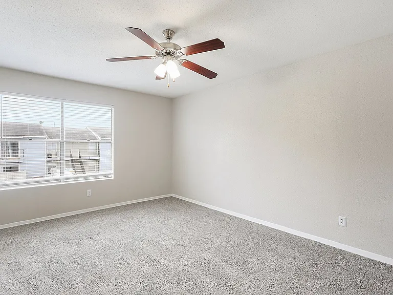 21-web-or-mls-11710 Briar Forest Dr Unit 504-S1103-007