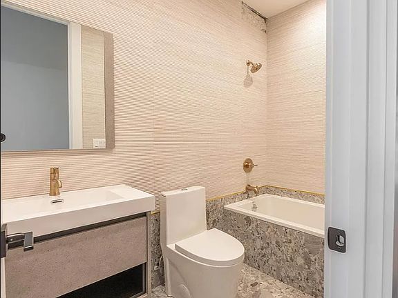 5th image of 51 Ten Eyck St APT 3L
