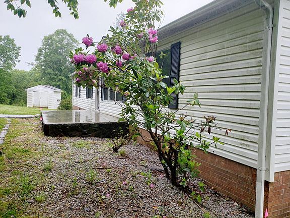 4th image of 190 Jenny Lynn Ln