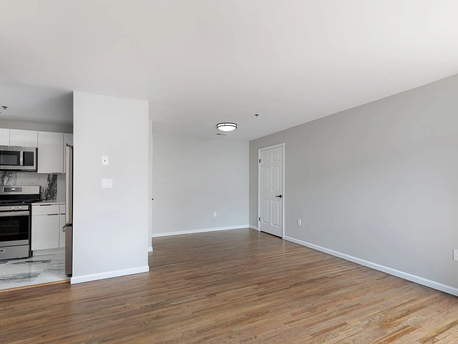 Sofia South Plainfield — Photo 3