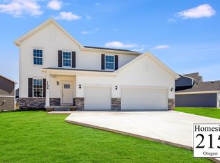1106 Oregon Parks Ave, Oregon, WI 53575