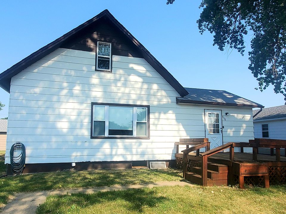 618 N Harrison St, Aberdeen, SD 57401 Zillow