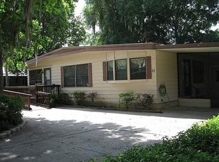 31 Robin Rd, Wildwood, FL 34785