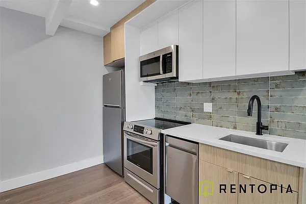Rented by Rentopia | media 9