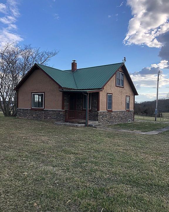 1st image of 18154 W Highway 32