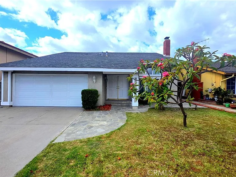 1514 Cronin Dr — Photo 1