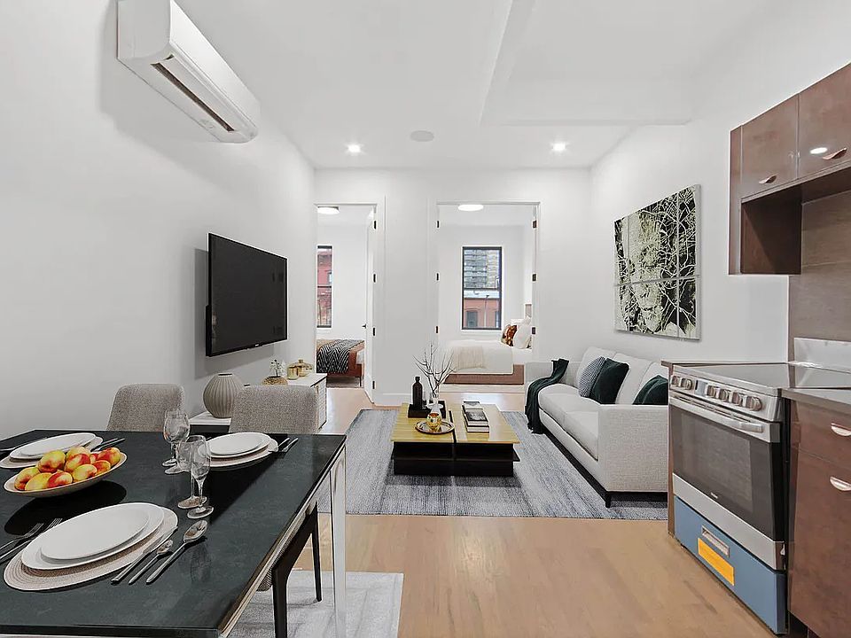 1st image of 104 Graham Ave #3L