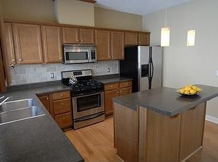 672 Rondo Ave, Saint Paul, MN 55104