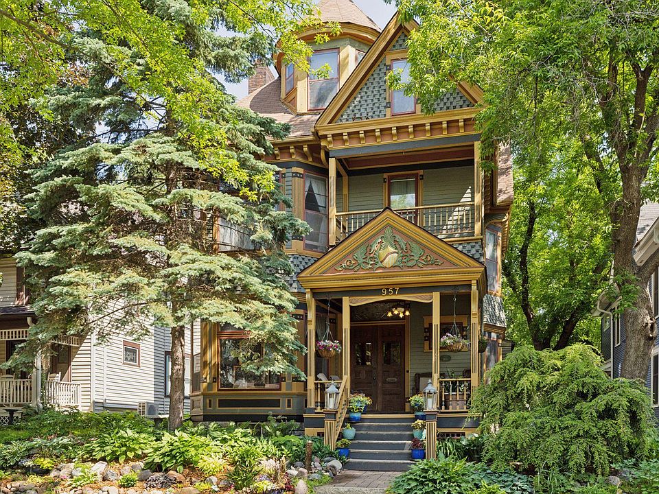 1st image of 957 Ashland Ave
