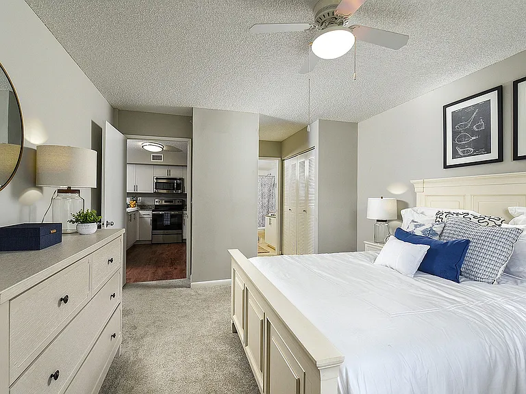 Large Bedroom
