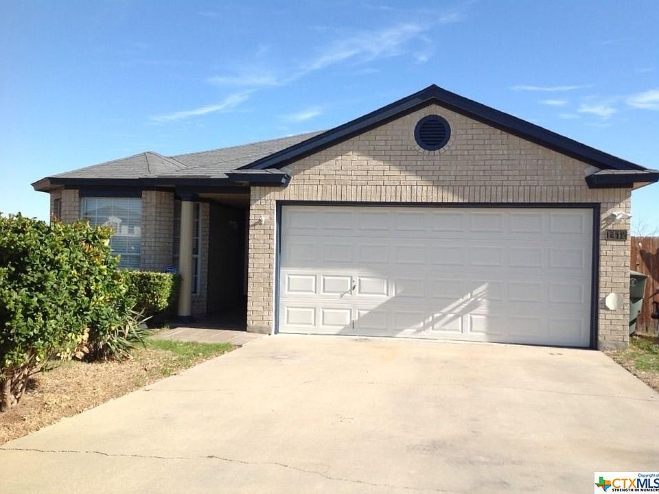 1st image of 1412 Fox Creek Dr
