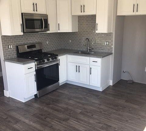 3rd image of 230 Ivy St