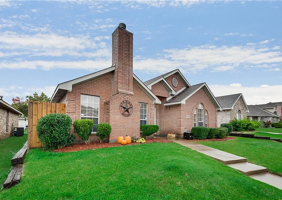 1st image of 1018 Kim Ln