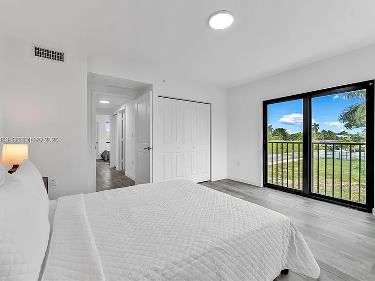 155 NW 160th St #Townhouse 2 — Photo 24