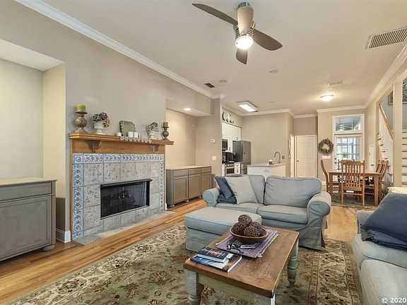 5th image of 4915 SW 91st Dr