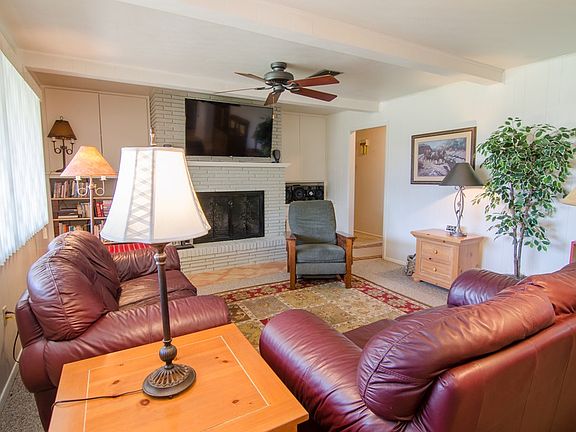 4th image of 3717 Blossom Ln