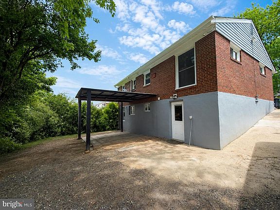 5th image of 6806 Beacon Pl