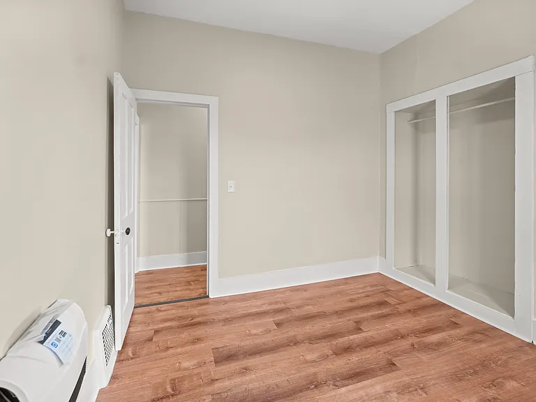 17 Raymond Ave #2 — Photo 9