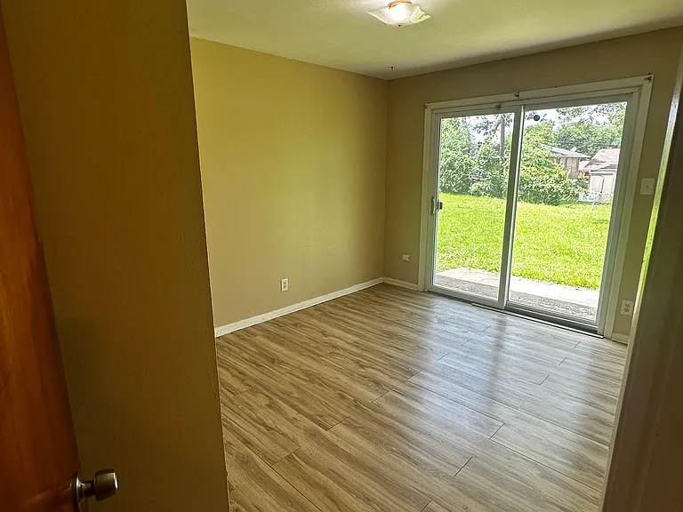 3850 Lisa Ln — Photo 21