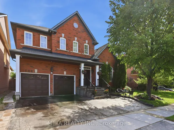 2299 Stratus Dr, Oakville, ON L6M 4Z9