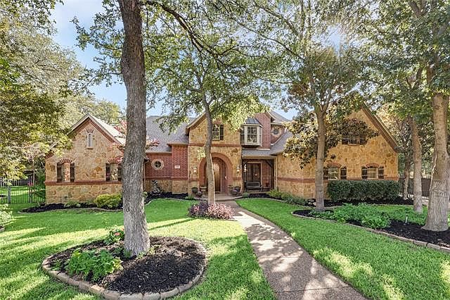 1st image of 1339 Province Ln
