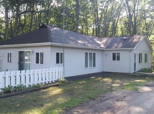 4353 E Houghton Lake Dr, Houghton Lake, MI 48629