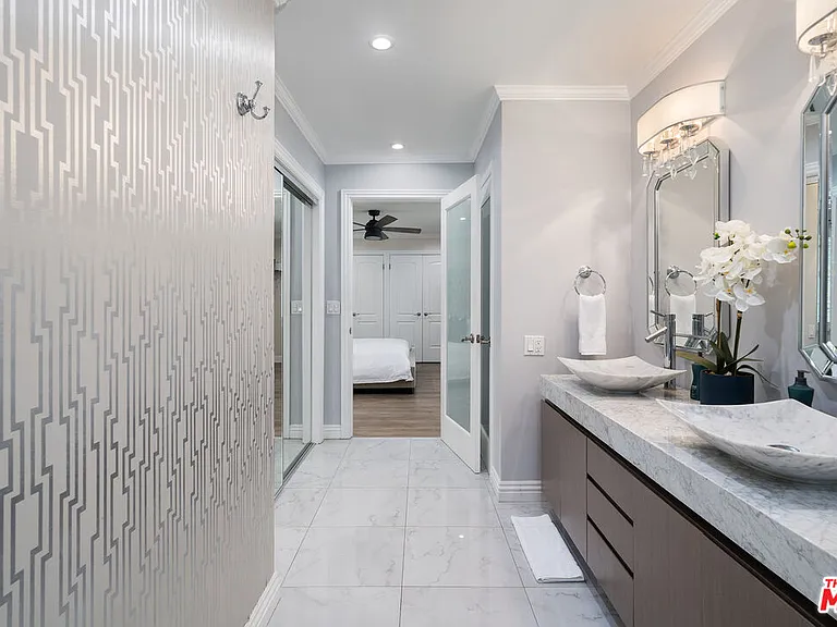 22711 Margarita Dr — Photo 3
