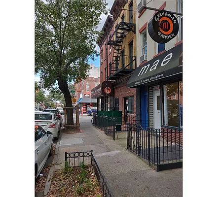 Rented by Block & Lot Real Estate | media 44