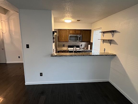 2nd image of 608 Dixie Dr
