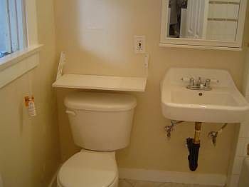 5th image of 616 Orange Ave APT 11