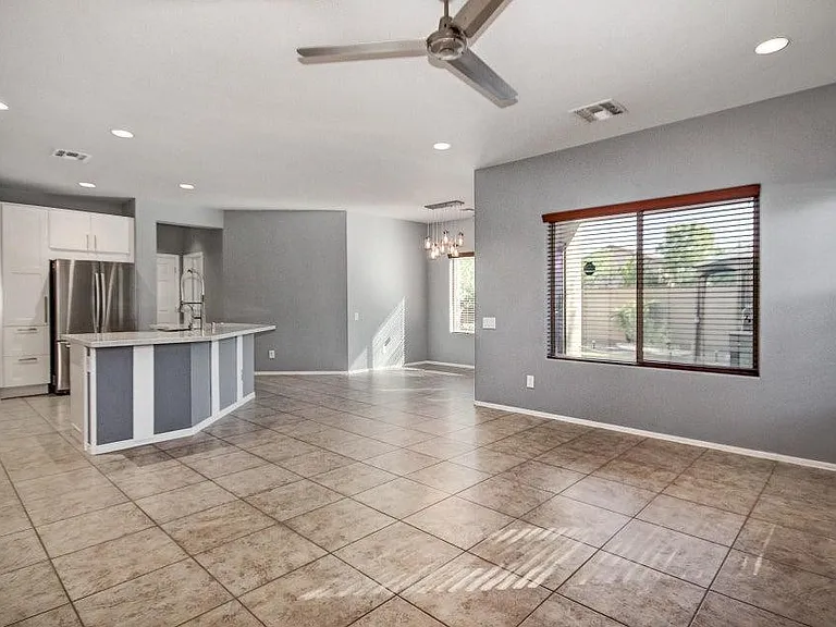 16301 N 73rd Dr — Photo 11