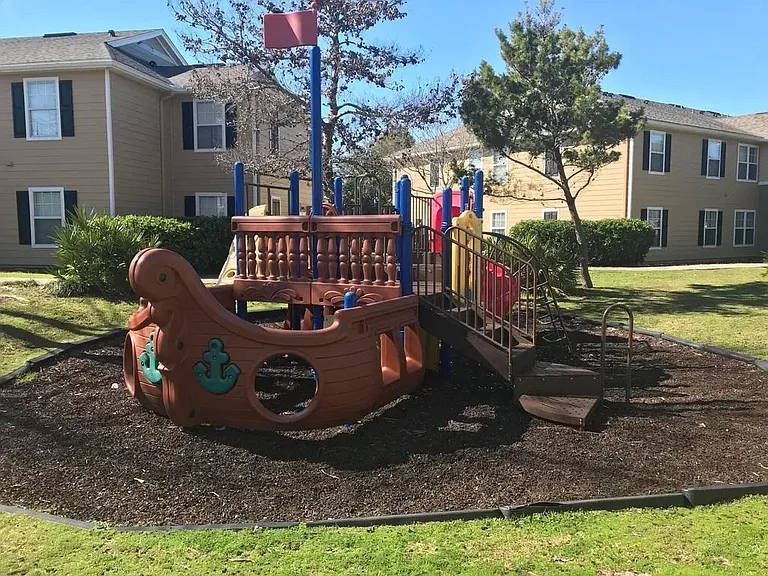On-Campus PlayGround