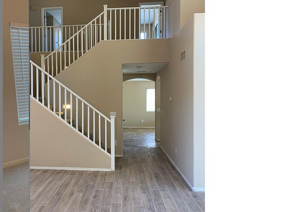 4th image of 1459 E Holiday Dr