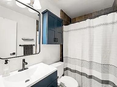 1300 Garfield St #8 — Photo 16