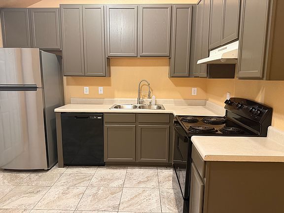 5th image of 9140 Timber Path APT 905