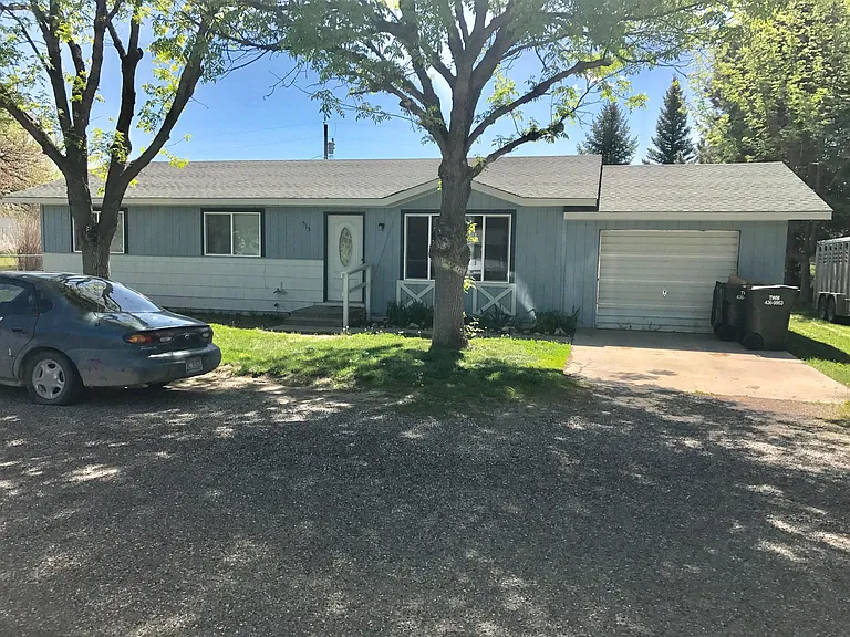 513 Bailey Dr — Photo 1