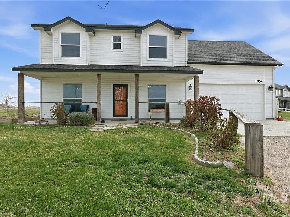 1st image of 3856 Wood Way